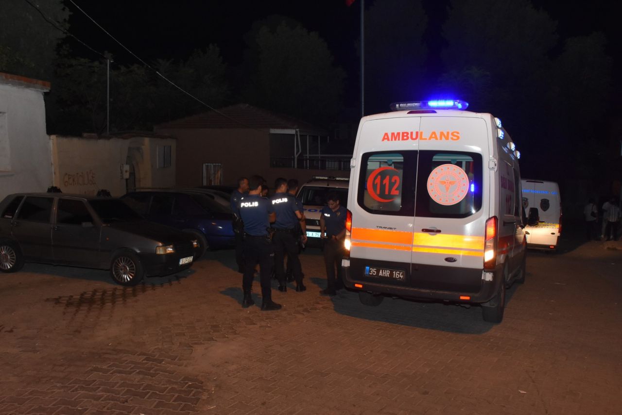 İzmir'de evlat dehşeti: Kemoterapi gören babasını 20 yerinden bıçakladı! Şaşırtan anne ve abla detayı... 5