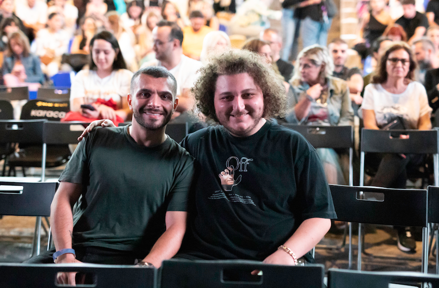 Harbiye'de sahne alan Berkay konserine ünlü akını 13