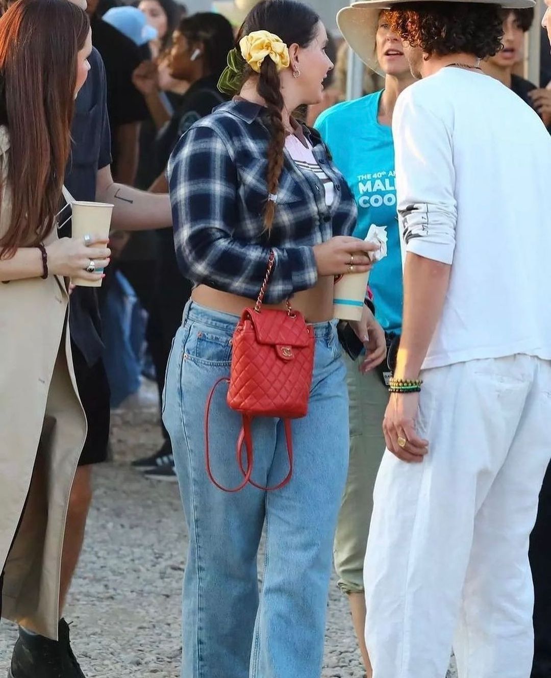 Dünyaca ünlü yıldız Lana Del Rey aldığı kilolarla tanınmaz hale geldi 7
