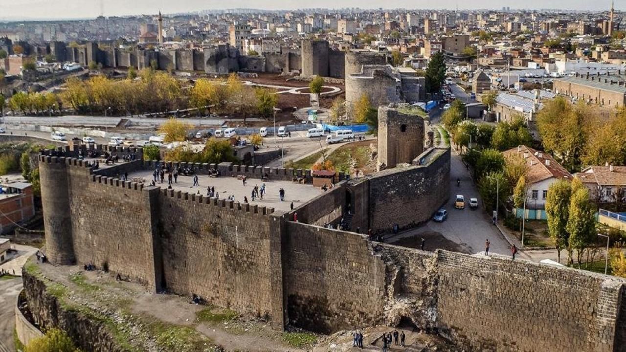 "Türkiye’nin en mutlu ili neresidir?" sorusunun cevabını TUİK verdi. İşte Türkiye’nin en mutlu ve en mutsuz illeri 8