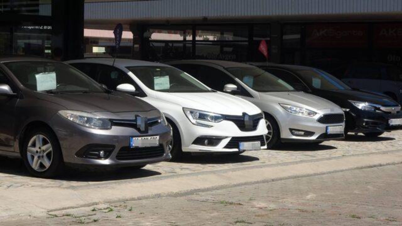İkinci el otomobillerde panik satışı başladı! Galericiler çeşitli kampanyalarla ucuz araba satmaya başladı 6
