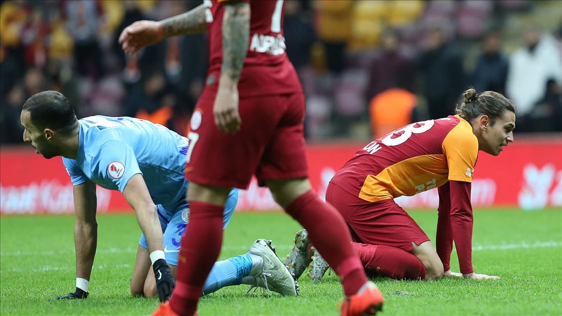 Galatasaray’da beklenen ayrılık gerçekleşiyor 2