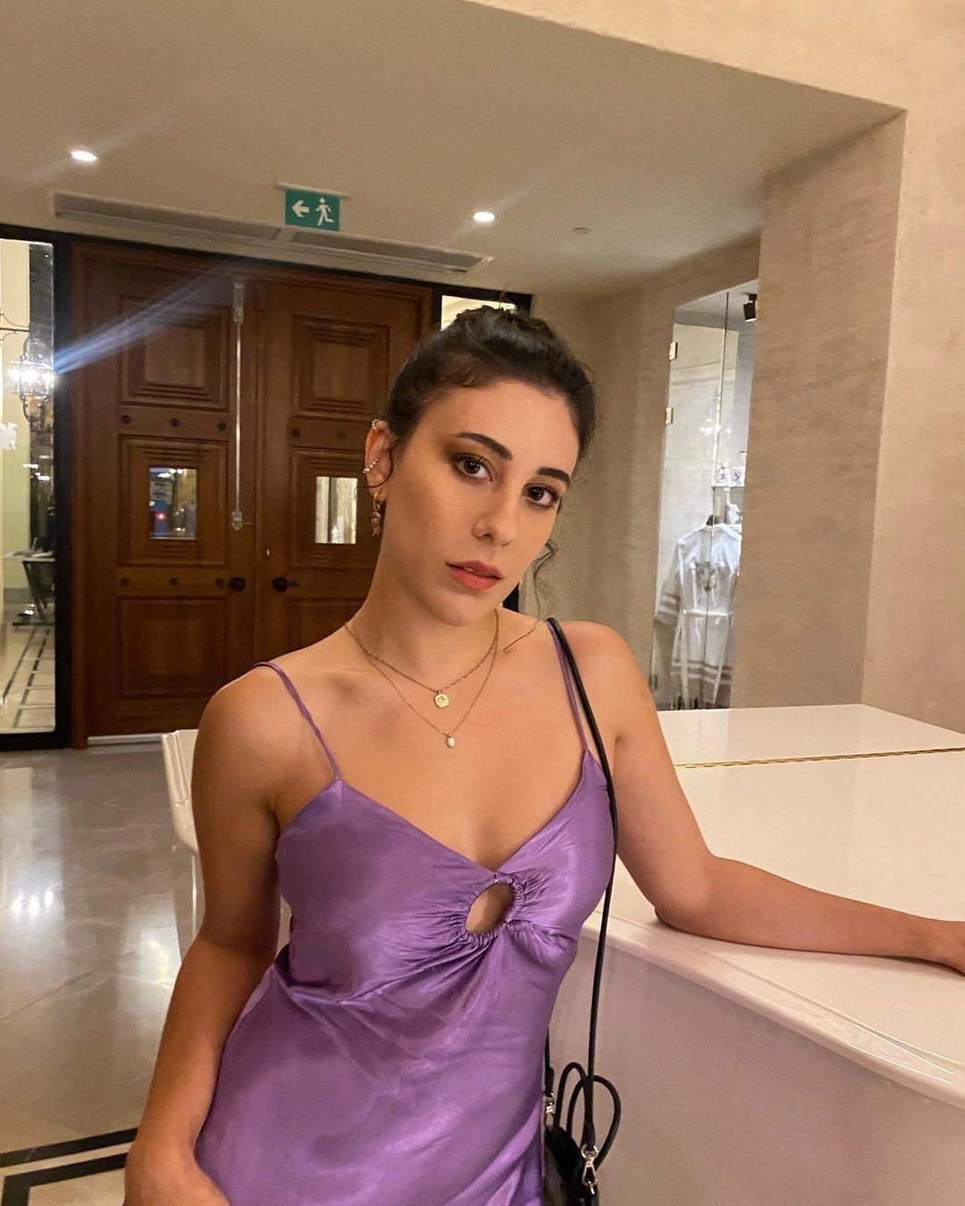 Burcu  Özberk ve Murat Boz'dan Çılgın Proje! Kadroda Masumlar Apartmanı'ndan Yıldız Var 6