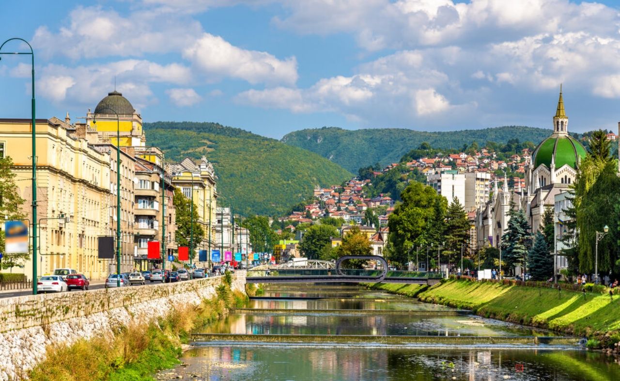 Pasaport derdi yok, vize başvurusu yok! Kimlik kartınızla gidebileceğiniz Bosna Hersek’te gezilecek yerler listesi 2