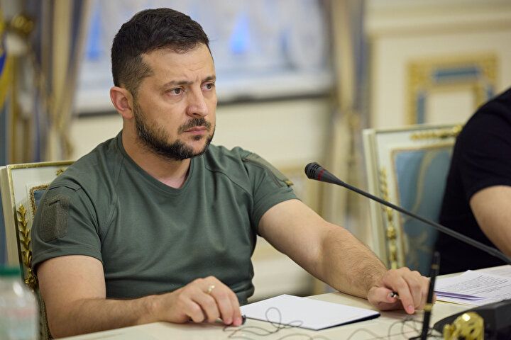 Kraliçe 2. Elizabeth'in ölümünün ardından dünya liderlerinden taziye mesajları geldi! 12