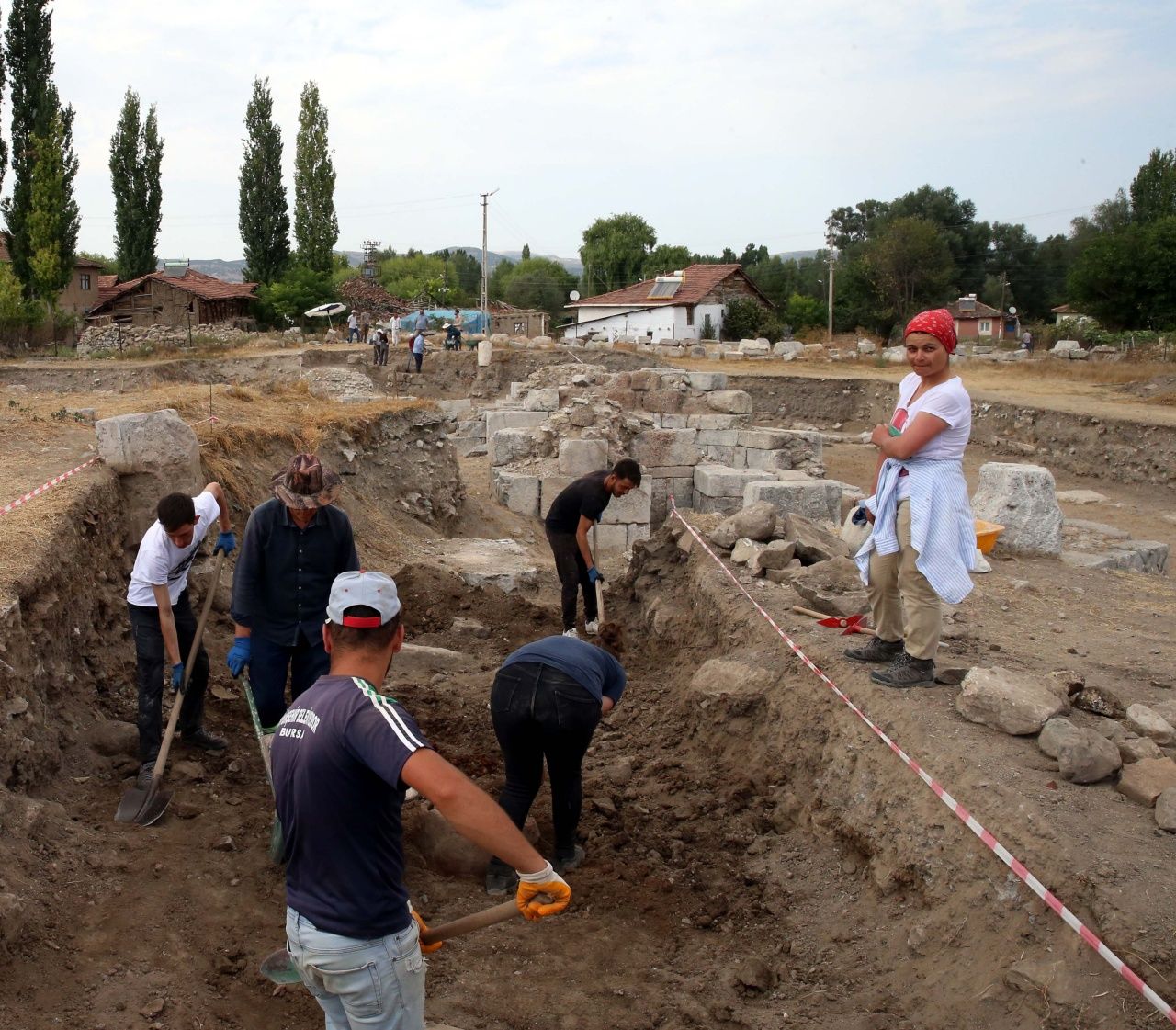 Tokat’ta tarih gün yüzüne çıkıyor! Geçmişi M.Ö 1. yüzyıla dayanan Sepastapolis’de kazı çalışmaları devam ediyor 3