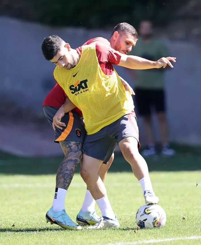 Galatasaray'ın 5 transferi ilk kez takımla birlikte çalıştı! İşte idmandan kareler... 10