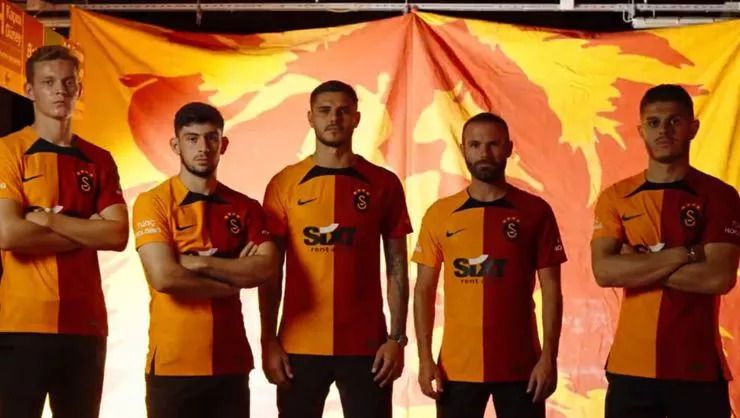 Galatasaray'da şova devam! O oyuncuyla şimdiden anlaşıldı... İşte Aslan'ın ocak transferi 2