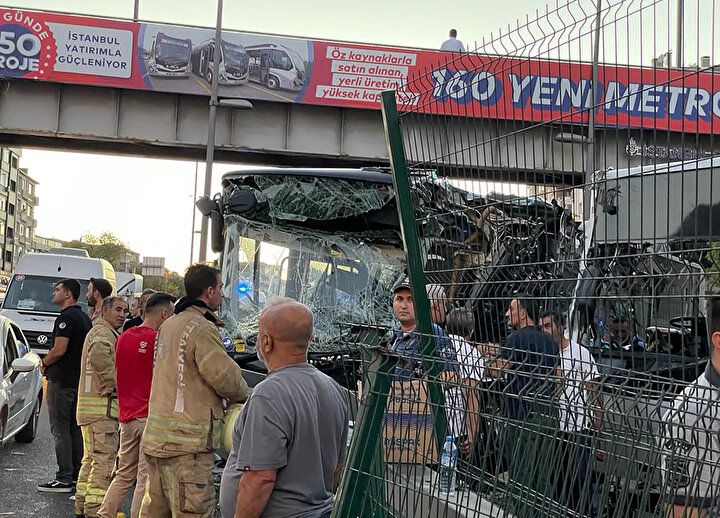 Avcılar'daki metrobüs kazasında yaralananlar dehşet anlarını anlattı: Her yer kan içindeydi! 10
