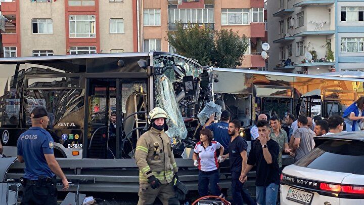 Avcılar'daki metrobüs kazasında yaralananlar dehşet anlarını anlattı: Her yer kan içindeydi! 7