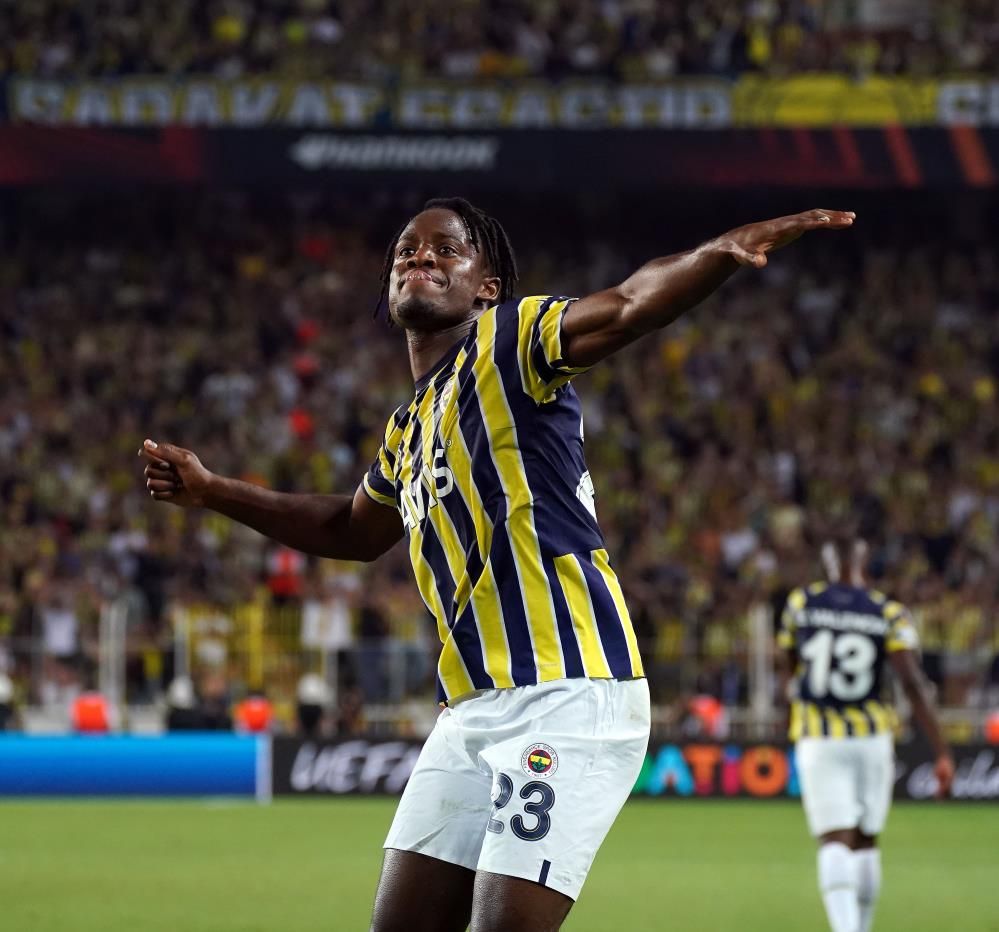 Kadıköy'ü coşturan Batshuayi Fenerbahçe'ye para kazandırdı! İnanılmaz rakam... 2