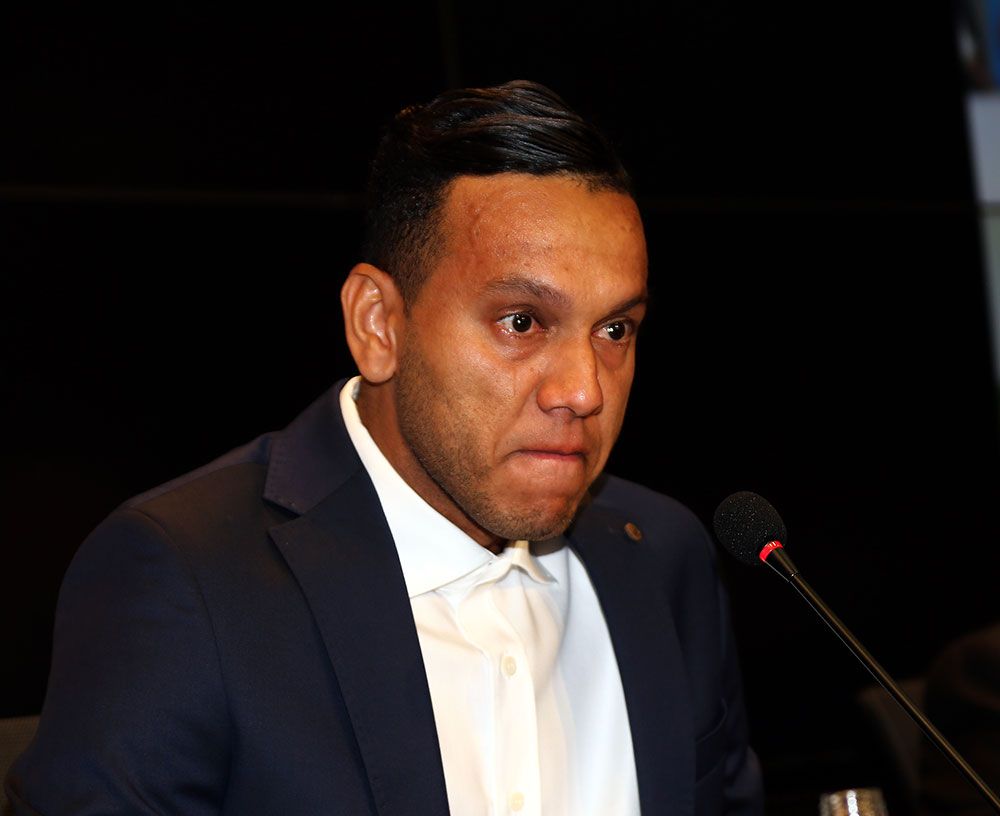 Beşiktaşlı Josef de Souza basın toplantısında ağladı: Tedirginlik yaşıyoruz 4