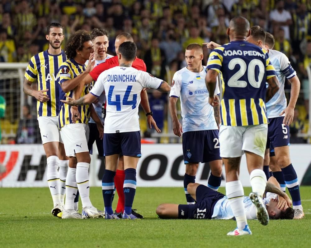 Fenerbahçe - Dinamo Kiev maçının ardından UEFA'ya ceza çağrısı 1