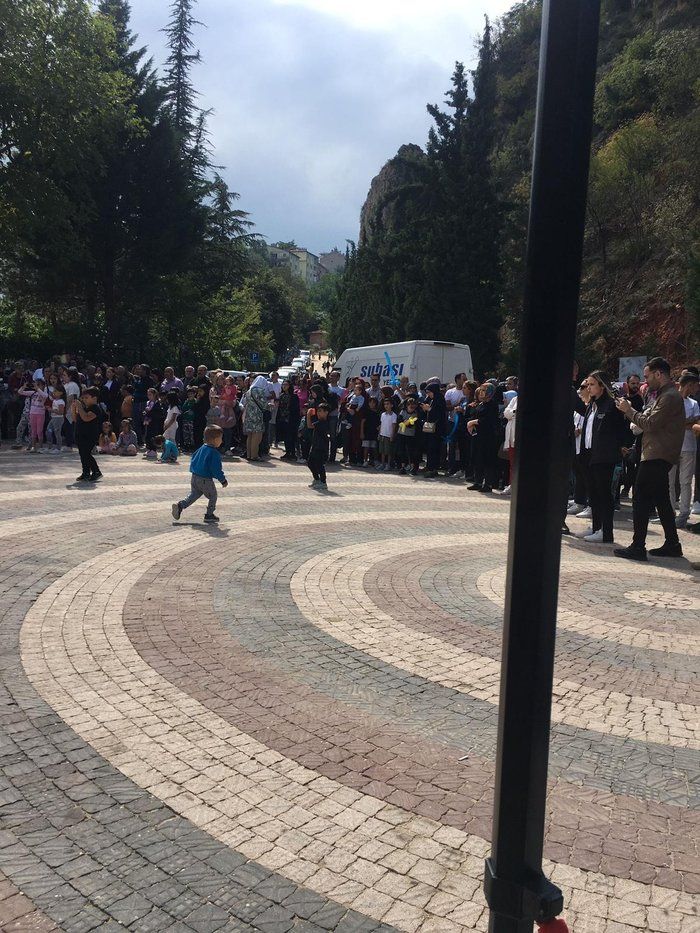 CHP'li başkandan aile şirketine bir kıyak daha! Bin kişilik organizasyona 5 bin kişilik yemek! 8