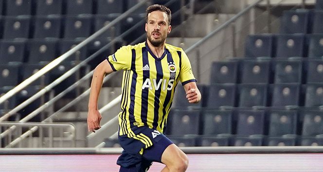 Fenerbahçe'de flaş ayrılık! Sarı-lacivertli kulüp öyle bir hamle yaptı ki... 2