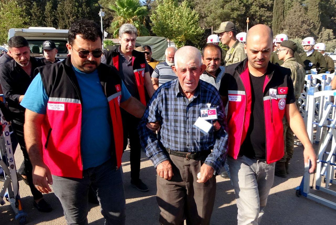 Pençe-Kilit şehidi Fatih Kalkan son yolculuğuna uğurlandı 4