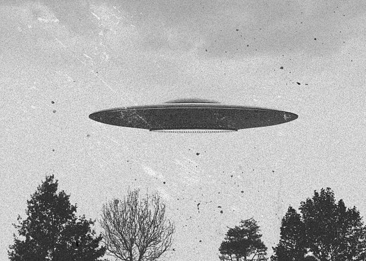 ABD donanması itiraf etti: "Elimizde çok fazla UFO görüntüsü var" 1