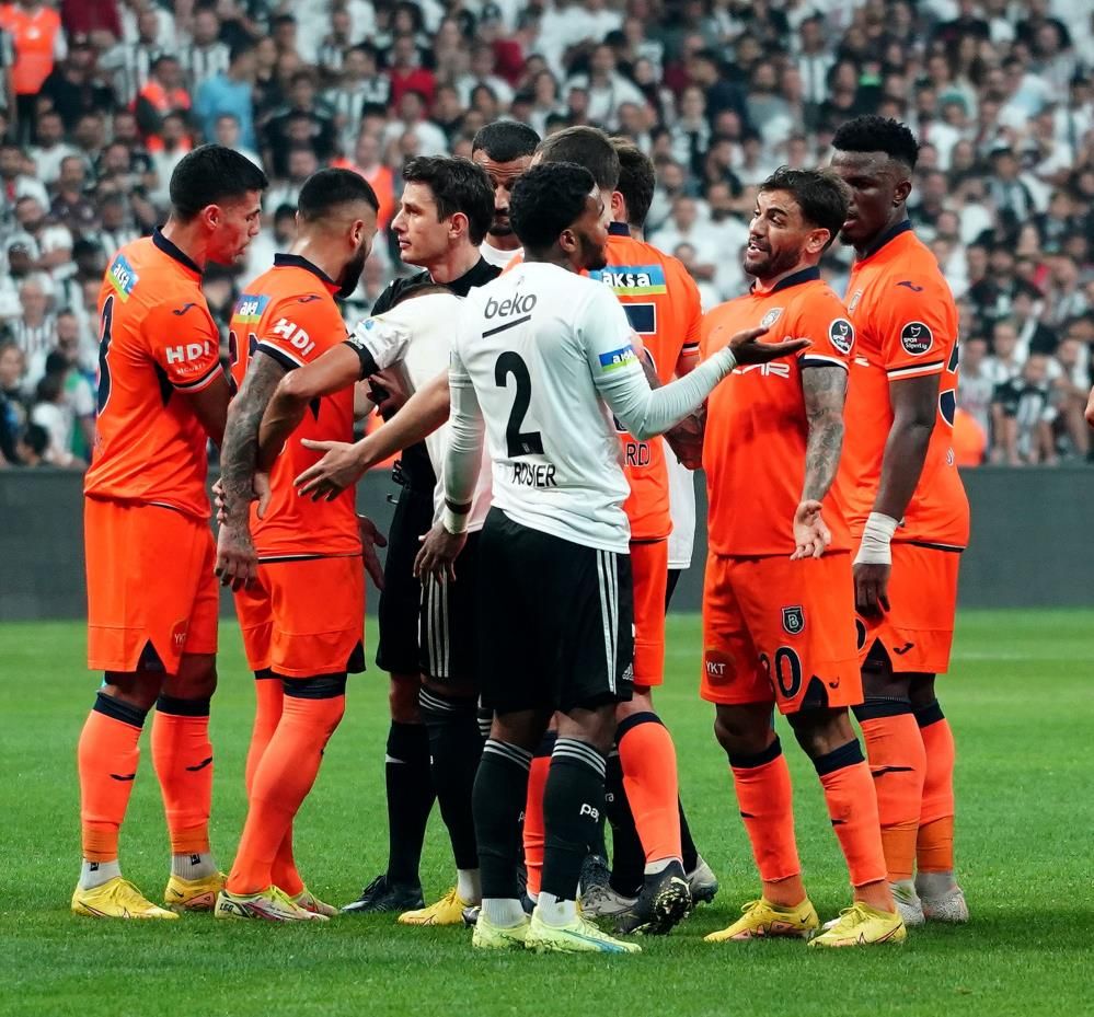 Fenerbahçe derbisi öncesi Beşiktaş'ta büyük tehlike 3