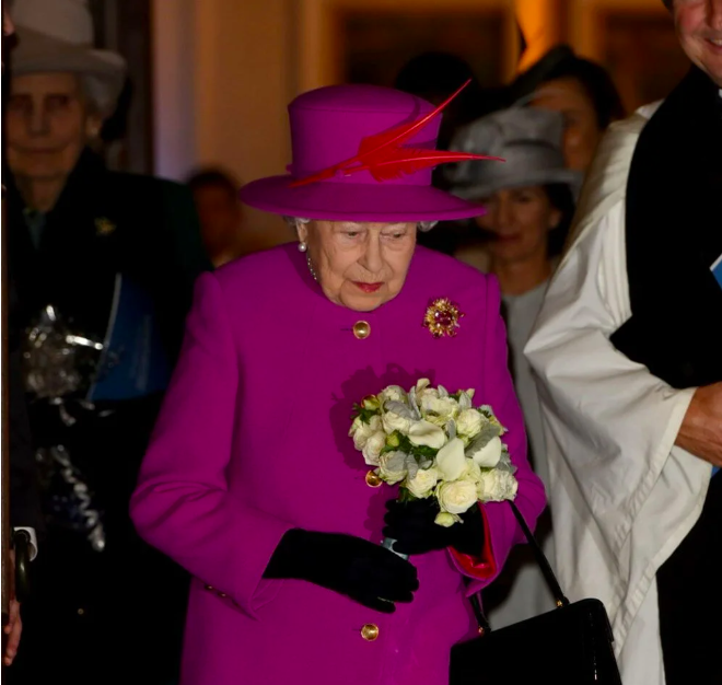 İngiltere Kraliçesi 2. Elizabeth'in cenazesinin maliyeti belli oldu: Altın görünümlü arabalar olacak 6