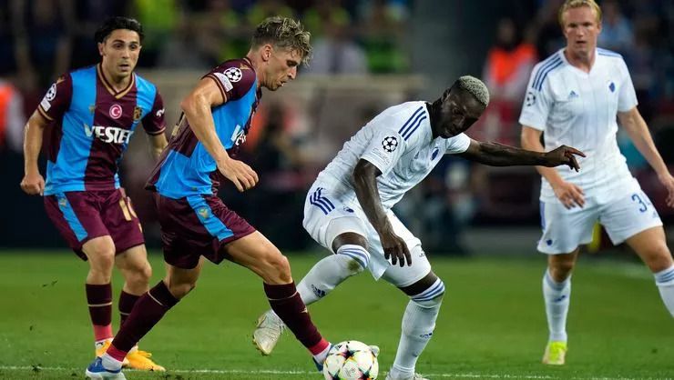 Kulüplerimize UEFA şoku! Denetim ve Disiplin Kurulu'ndan dört takımımıza para cezası 2