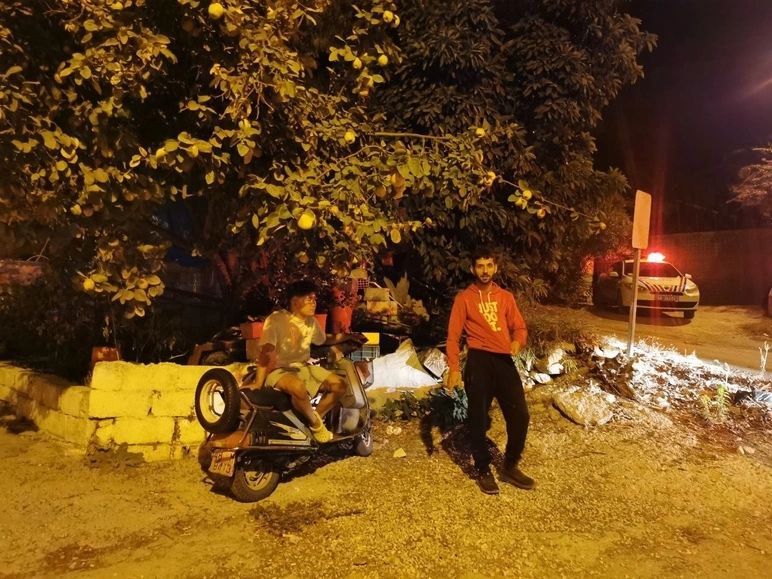 Muğla'nın Ula ilçesinde orman yangını! Rüzgar etkisini artırdı... Yerleşim yerleri tehdit altında... 4