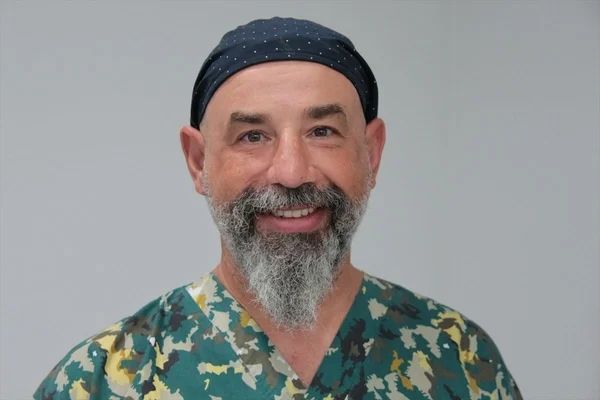 'Sürekli hapşırma' şikayetiyle doktora gitti hayatının şokunu yaşadı! Öyle bir şey çıktı ki... 3