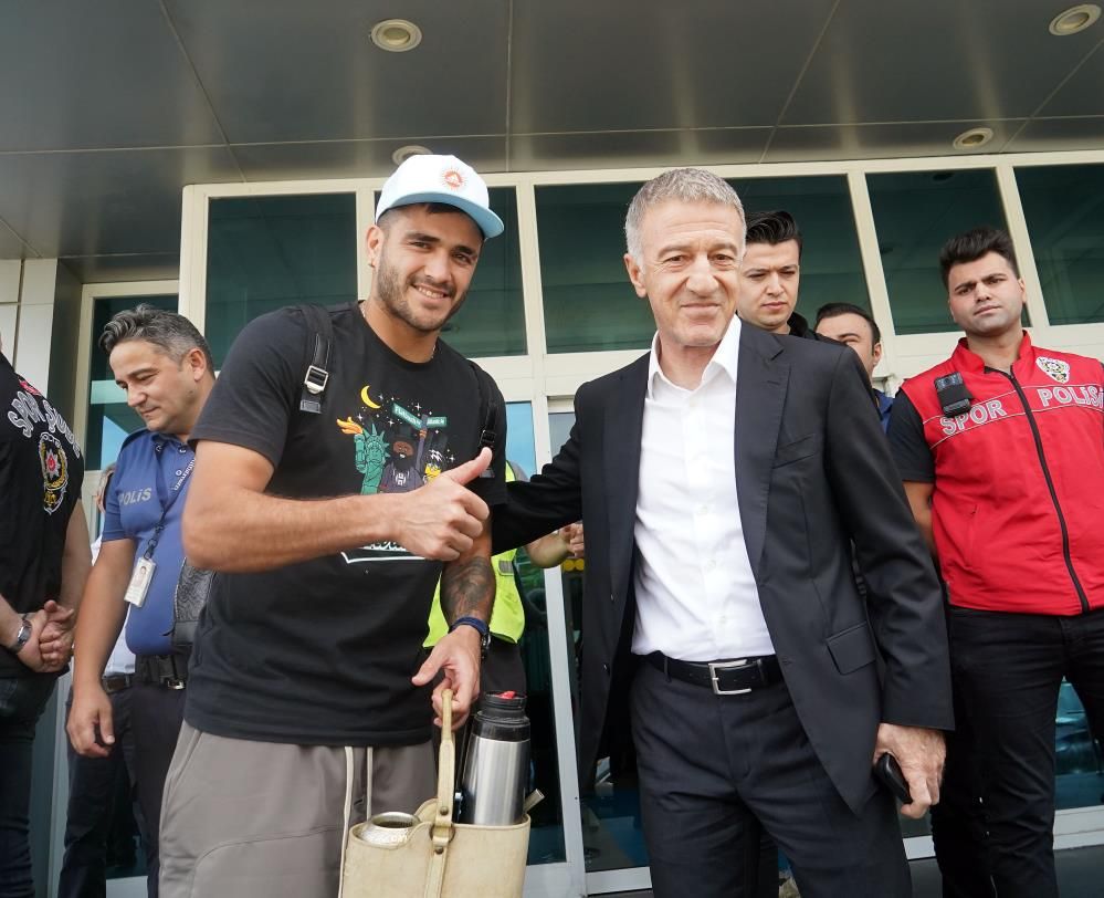 Maxi Gomez gelir gelmez hayatının şokunu yaşadı 4