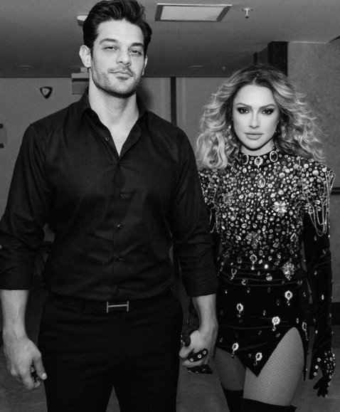 Hadise ile boşanmaya hazırlanan Mehmet Dinçerler’in attığı tweetler ifşa oldu! Hesabını kapatmak zorunda kaldı 3