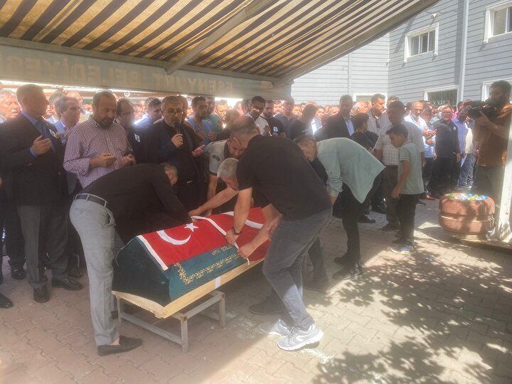 Esenyurt'ta güvenlik görevlisini kalbinden bıçaklayan zanlılar tutuklandı 8