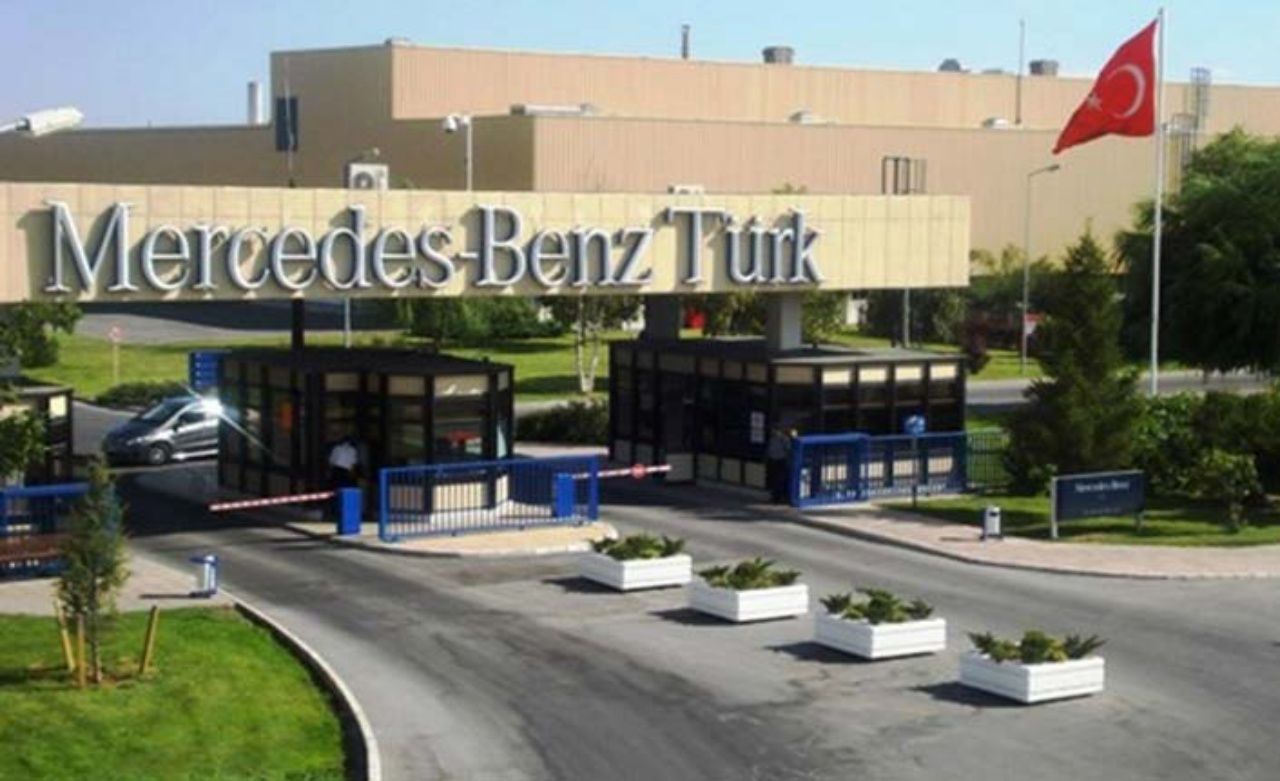 Mercedes - Benz Türk’den dev hamle! Yeni hibrit otobüs satışa sunuldu 1