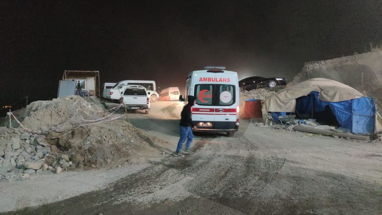 Tünel inşaatında göçük altında kalan 2 kişinin cansız bedeni bulundu 2