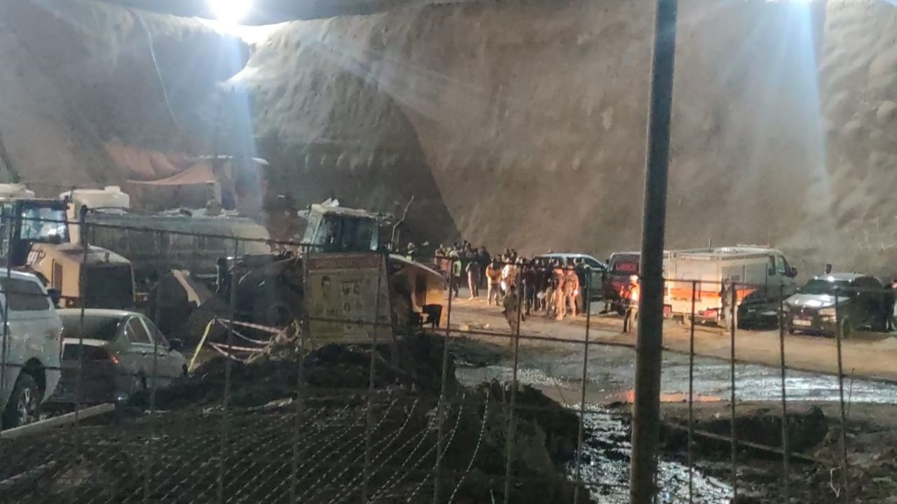 Tünel inşaatında göçük altında kalan 2 kişinin cansız bedeni bulundu 4
