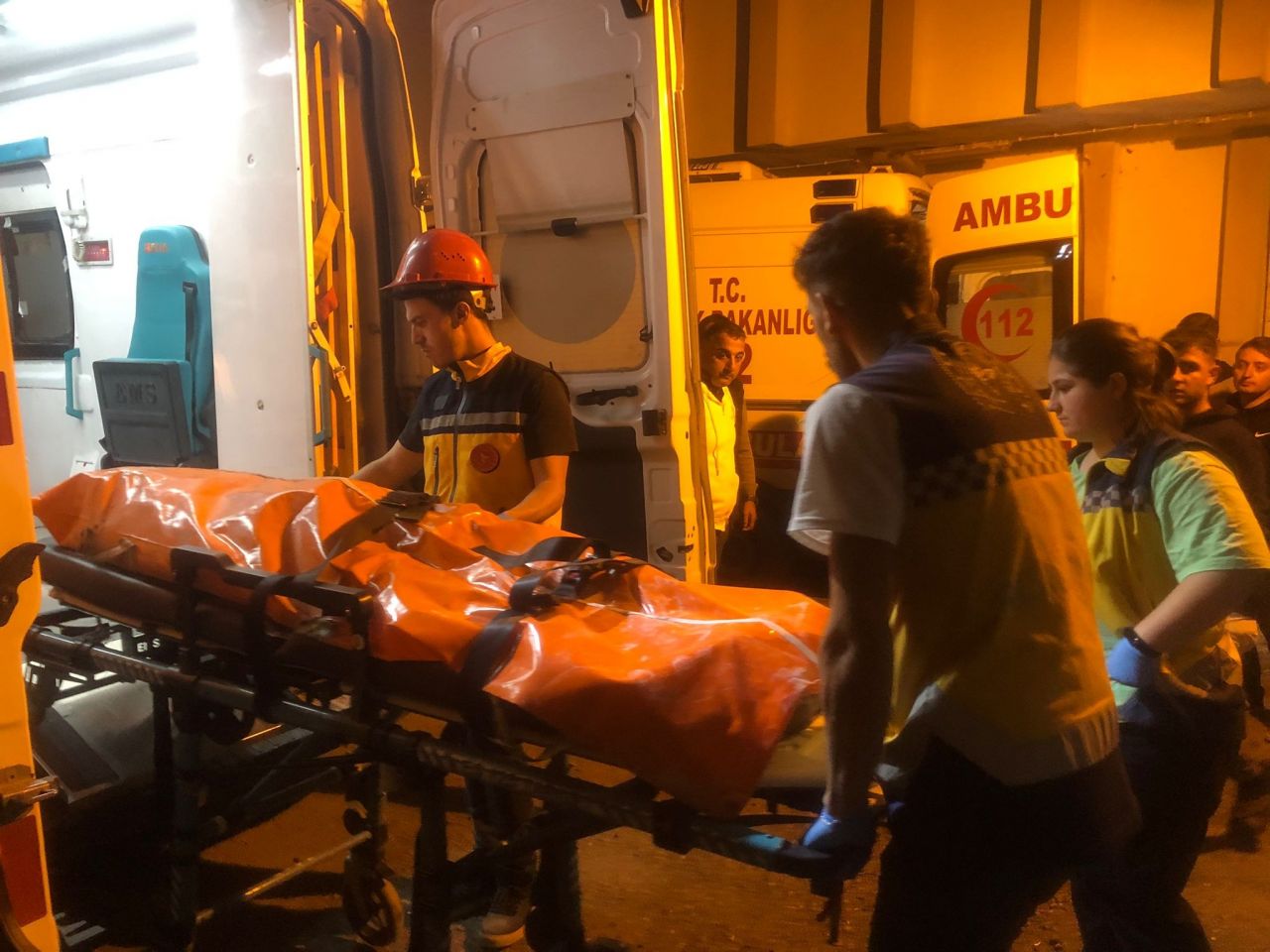Tünel inşaatında göçük altında kalan 2 kişinin cansız bedeni bulundu 10