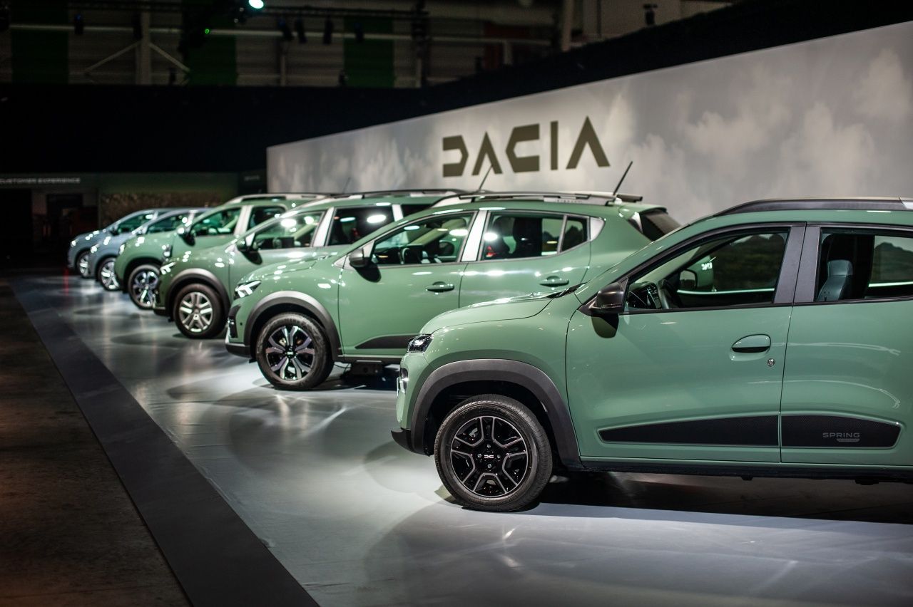Marka kimliğini yenileyen Dacia, yeni cazibe aracı Manifesto'yu tanıttı 3