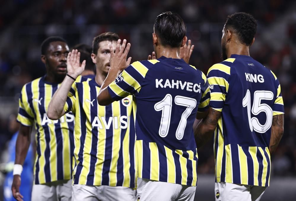 Jorge Jesus Lincoln Henrique'ye kariyerinde ilki yaşattı 1