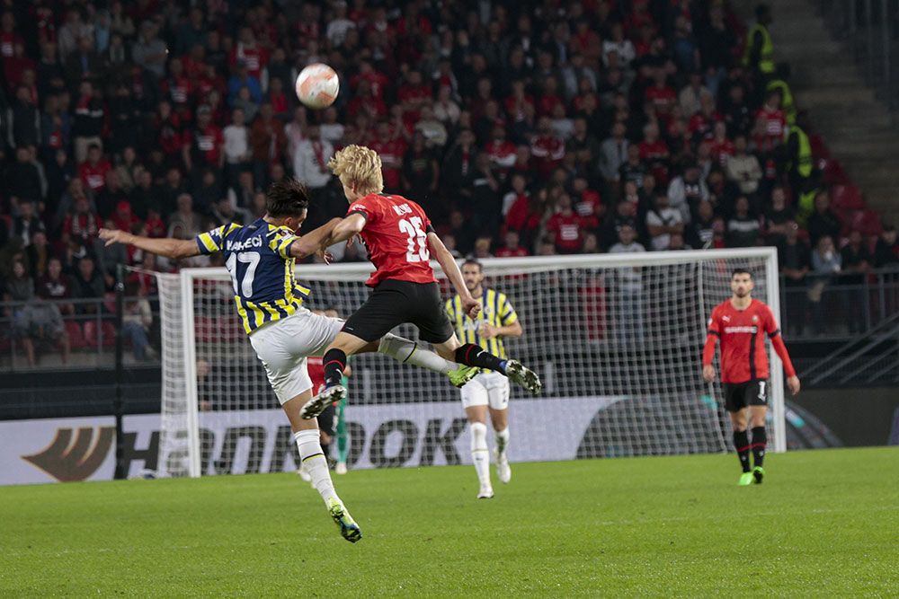 Fenerbahçeli İrfan Can Kahveci, yıldız futbolcu Cristiano Ronaldo'yu solladı 5