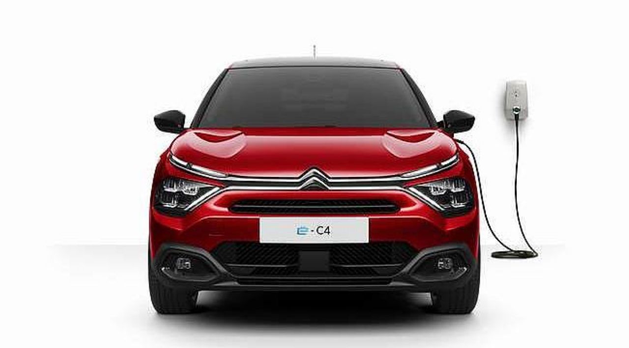 Citroen'in yüzde 100 elektrikli SUV otomobili C4 Ekim'de Türkiye'de 2