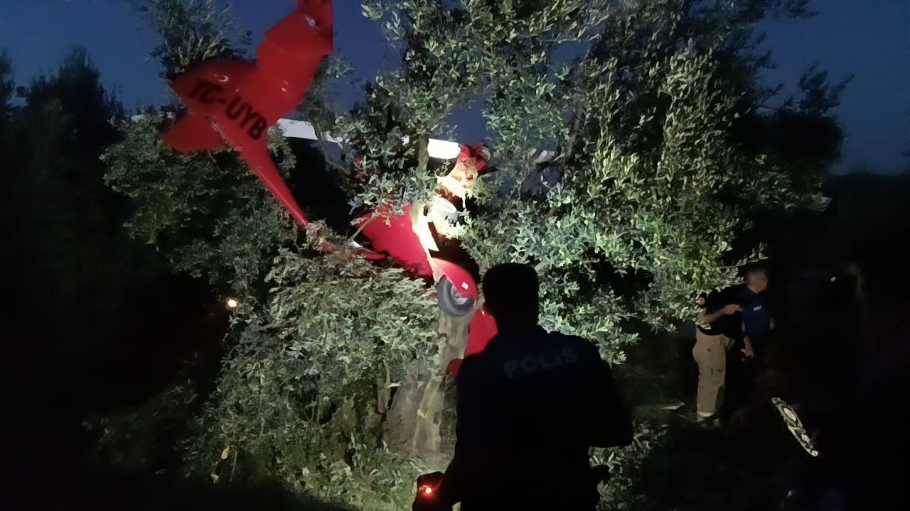 Bursa’da iki kişilik hava aracı düştü 1