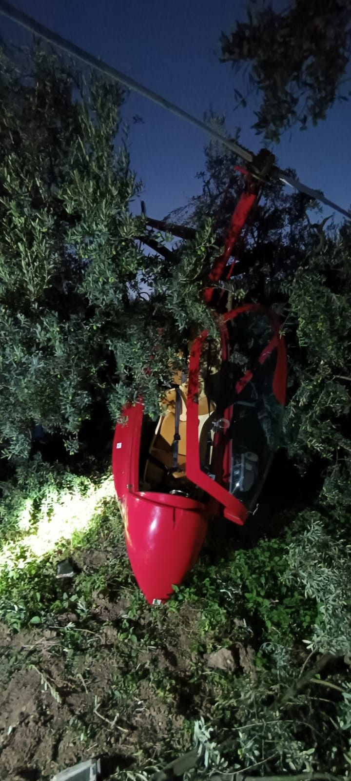 Bursa’da iki kişilik hava aracı düştü 7