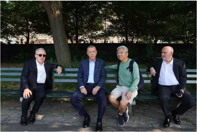 Cumhurbaşkanı Erdoğan New York'ta: Central Park'ta yürüyüş yaptı, ABD'liler ile sohbet etti 3