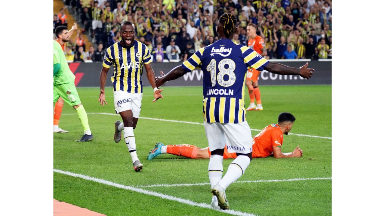 Fenerbahçe, tam gaz devam! Sarı-lacivertliler ligde 20 gole ulaşırken, milli araya moralli giriyor 3