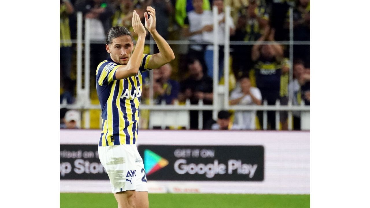 Fenerbahçe, tam gaz devam! Sarı-lacivertliler ligde 20 gole ulaşırken, milli araya moralli giriyor 6