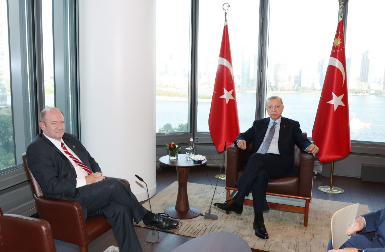 Cumhurbaşkanı Erdoğan'dan ABD'de önemli temaslar! ABD Senatörü Coons ve Libya Başkanlık Konseyi Başkanı Menfi ile görüştü 2