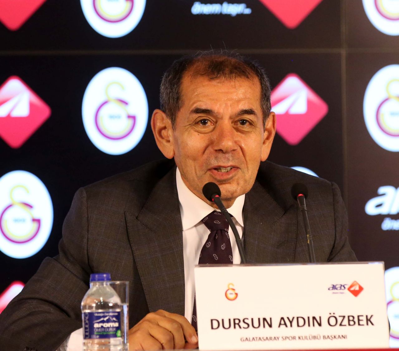 Yusuf Demir krizi büyüyor! Dursun Özbek'ten kafa karıştıran hamle 1