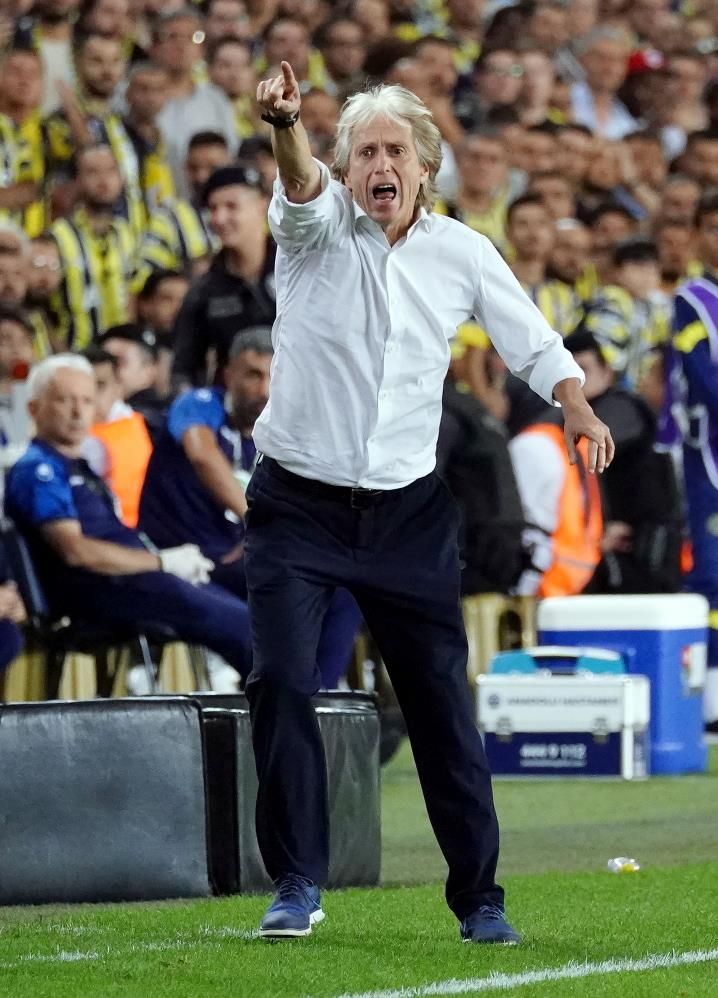 Canlı yayında Jorge Jesus'un planını açıkladı 2