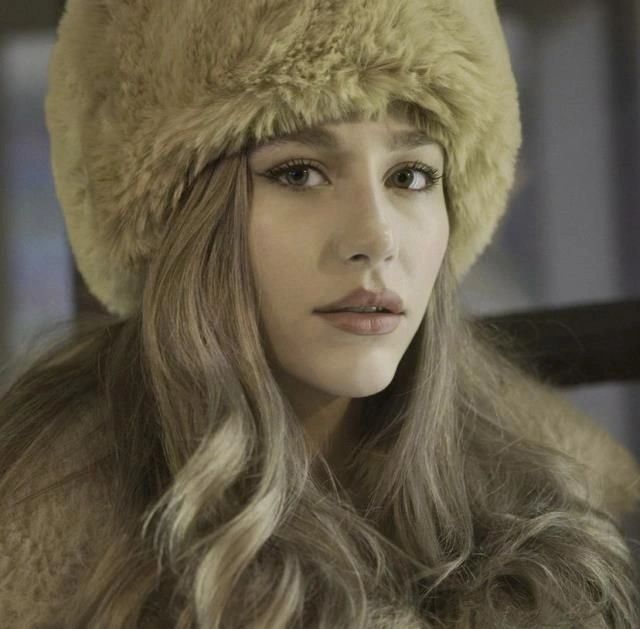 Miss Turkey Finalisti Olmak İçin Estetik Oldu! İşte Mira Atagül'ün Eski Hali 5