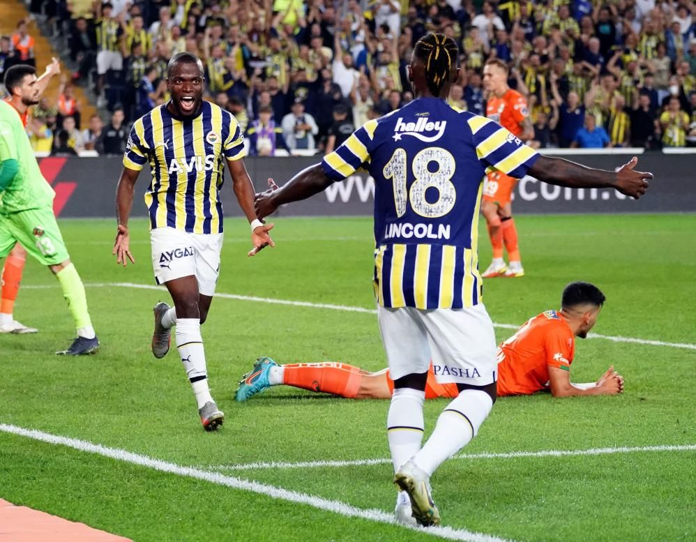 Fenerbahçeli yıldızı takibe aldılar 2
