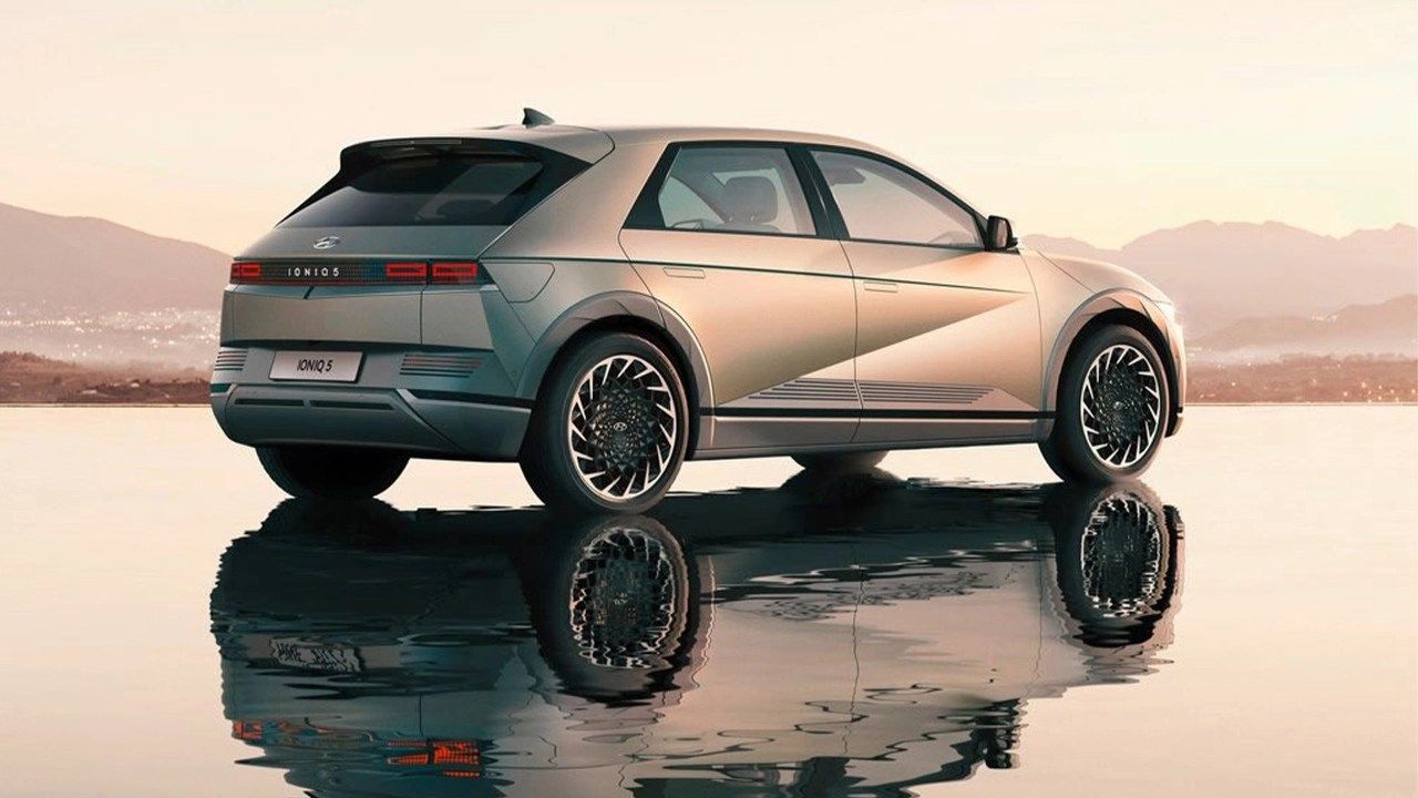 Hyundai’nin yeni elektrikli otomobili Türkiye’de satışa sunuldu 2