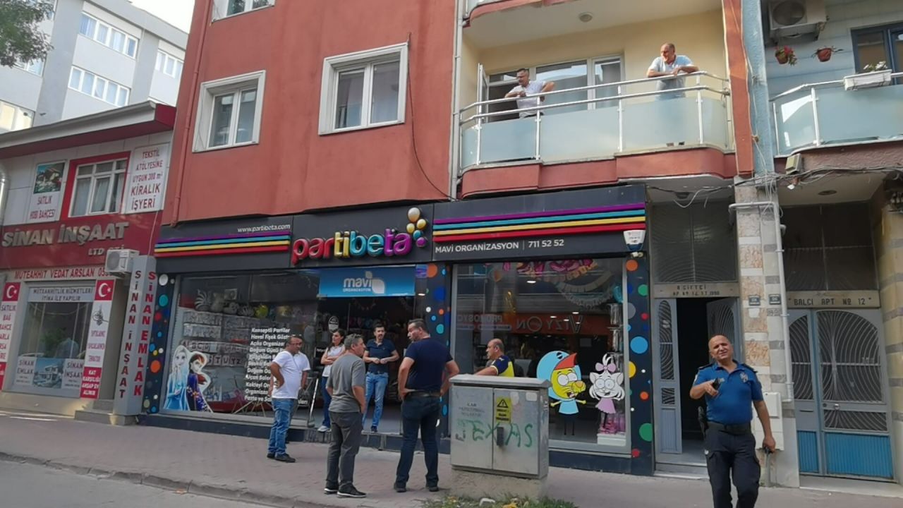 Evine gelen gurbetçiye hırsız şoku: 20 gün boyunca kalıp evi talan etmişler 6