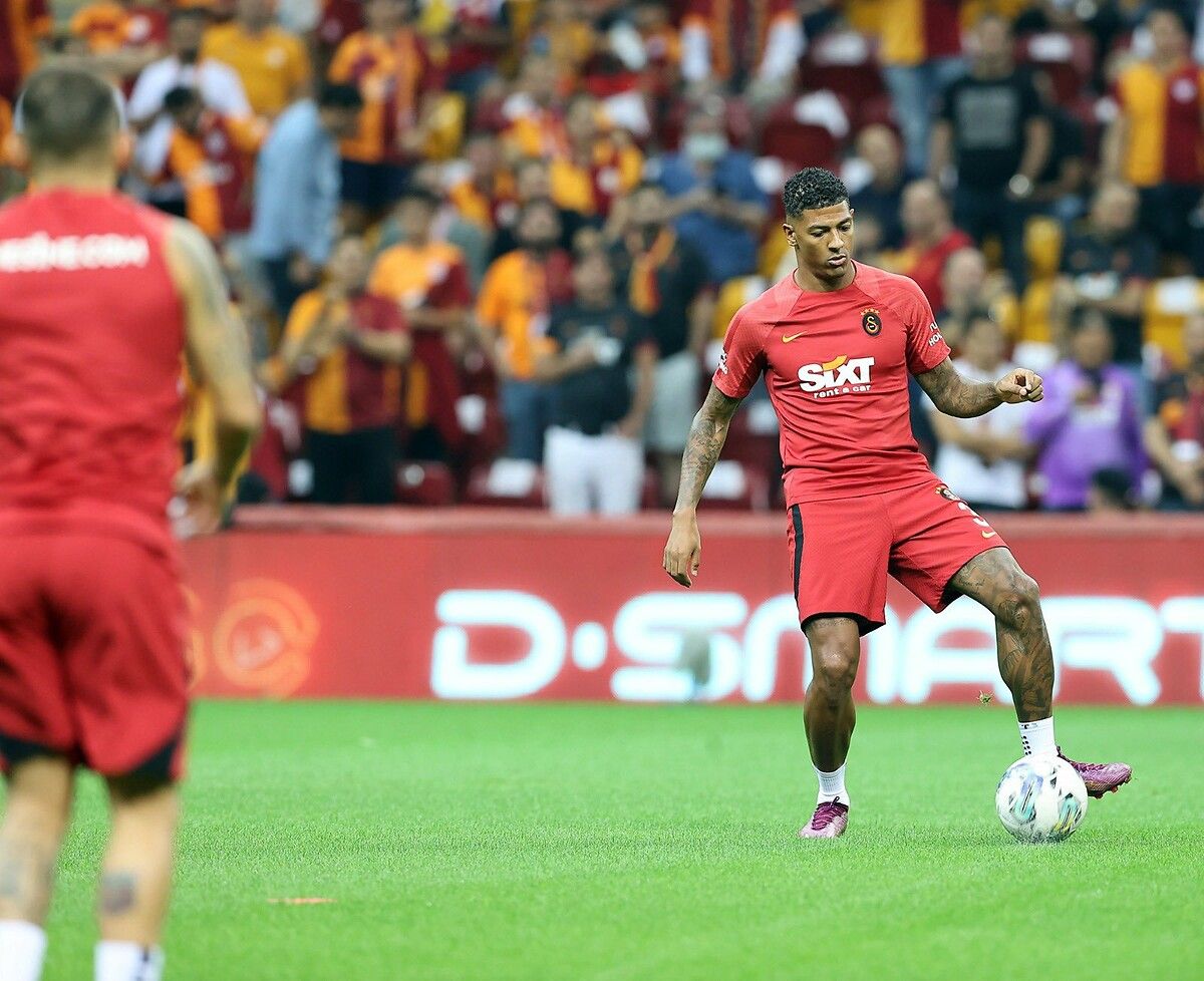 Herkes şaşkın! Galatasaray'da ortalığı karıştıran maaş 7